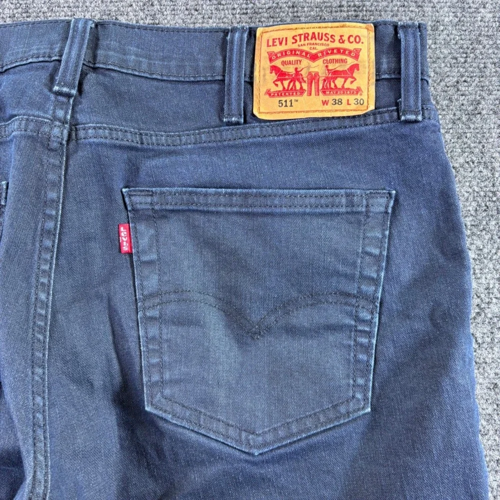 Levi's 511 Slim Fit Jeans Mens 38x30 Navy Blue Stretch Denim WaterLess Pants
